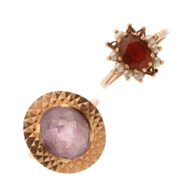 Lot 31 - Amethyst 9ct yellow gold ring, together with a garnet and pearl 9ct gold ring