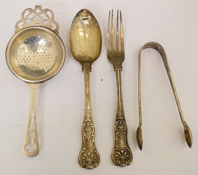 Lot 269 - Selection of silver items and flatware