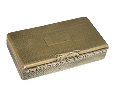 Lot 226 - William IV silver snuff box