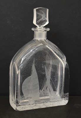 Lot 549 - 20th century Orrefors decanter