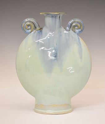 Lot 677 - Gordon Whittle (1934-2018) - Art pottery flask