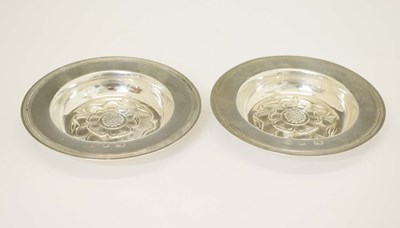 Lot 211 - Pair of Elizabeth II silver Armada dishes with Tudor Rose decoration
