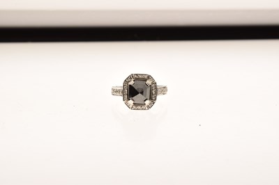 Lot 16 - Black diamond white metal cluster ring