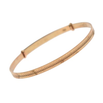 Lot 119 - 9ct gold infant's christening bracelet