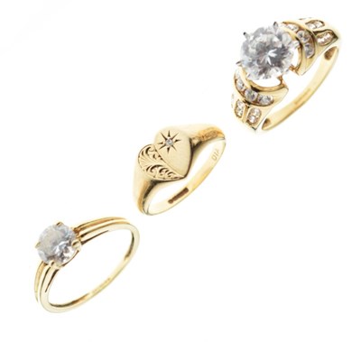 Lot 12 - Two 14ct gold dress rings