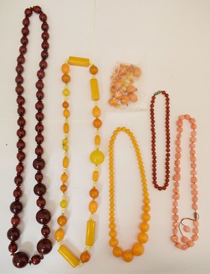 Lot 171 - Group of bead necklaces to include carnelian, Bakelite, etc