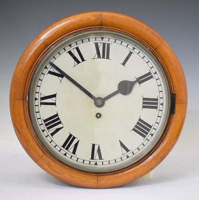 Lot 691 - Early 20th century oak cased single fusee wall clock