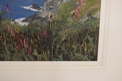 Lot 423 - David Beer (British, b.1943) - Oil on board - Foxgloves at Botalloch