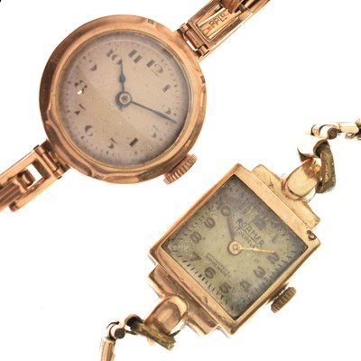 Lot 201 - Early 20th century lady's 9ct gold bracelet watch