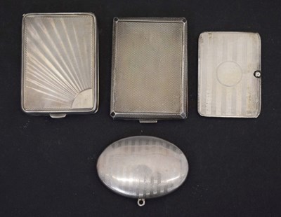 Lot 259 - Three George V silver card cases and a silver compact