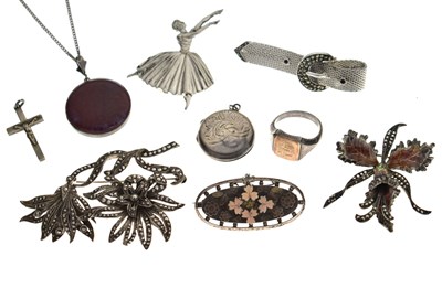 Lot 166 - Assorted silver jewellery, etc