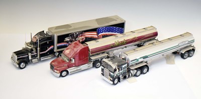 Lot 503 - Collection of Franklin Mint precision 1:32 scale diecast model vehicles