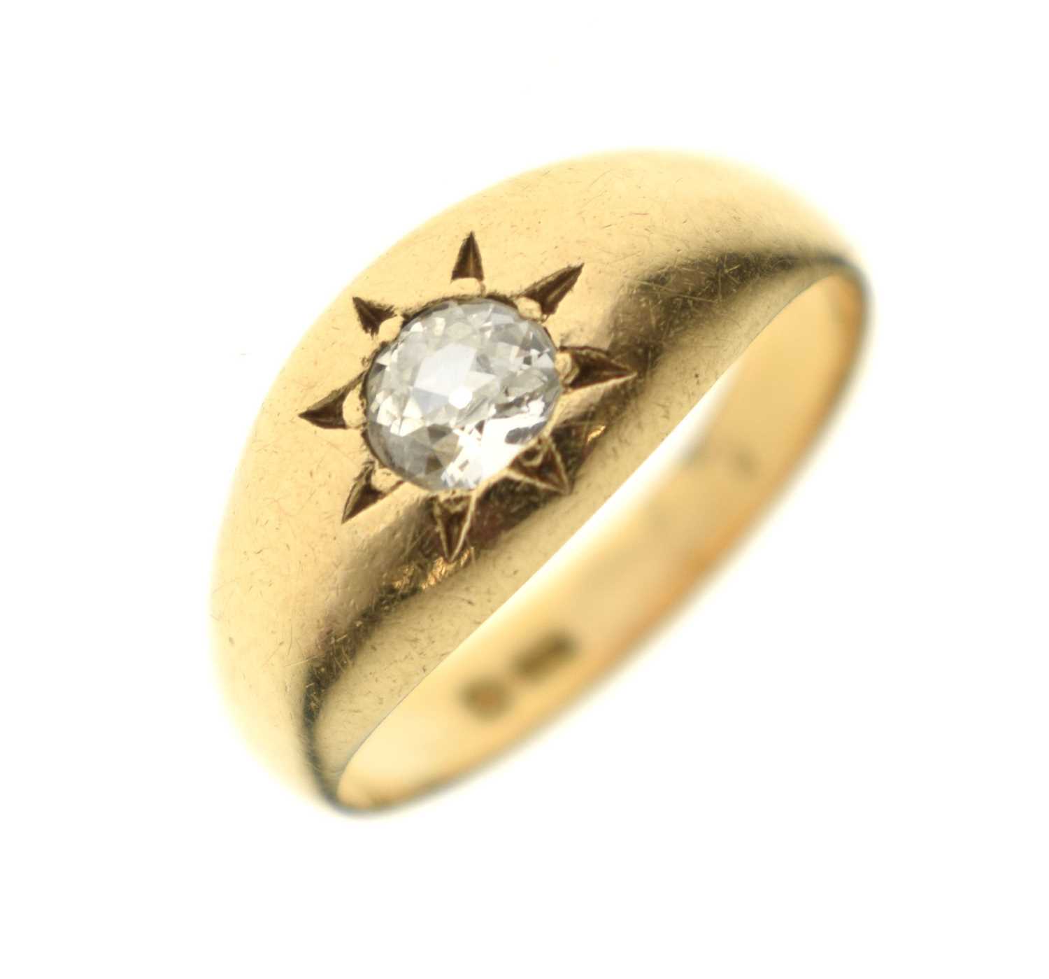 Lot 4 - Diamond solitaire 18ct gold ring