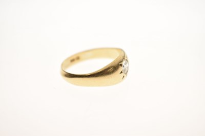 Lot 4 - Diamond solitaire 18ct gold ring