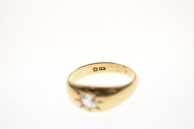 Lot 4 - Diamond solitaire 18ct gold ring