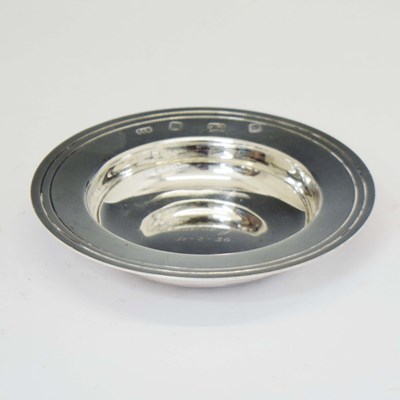 Lot 251 - Elizabeth II silver armada or trinket dish