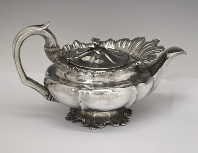 Lot 168 - George IV silver teapot, Benjamin Smith II, London 1827