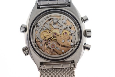 Lot 119 - Omega - Flightmaster stainless steel chronograph bracelet watch, ref. 145.036