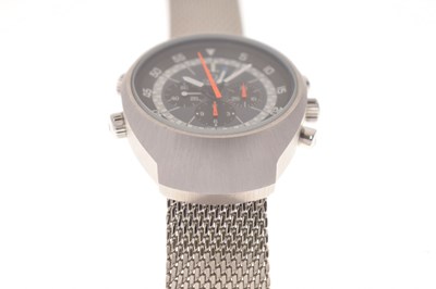 Lot 119 - Omega - Flightmaster stainless steel chronograph bracelet watch, ref. 145.036