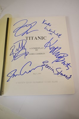 Lot 276 - Titanic (1997) - Autographed movie screenplay
