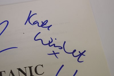 Lot 276 - Titanic (1997) - Autographed movie screenplay