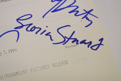Lot 276 - Titanic (1997) - Autographed movie screenplay