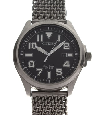 Lot 233 - Citizen Eco-Drive - WR 200 bracelet watch