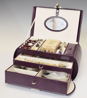 Lot 210 - Collection of costume jewellery, semi-precious stones, silver rings, etc.