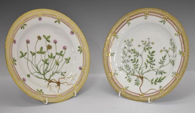 Lot 335 - Royal Copenhagen - Pair of 'Flora Danica' porcelain plates
