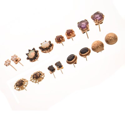 Lot 177 - Collection of gem-set 9ct gold and unmarked yellow metal earrings