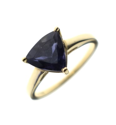 Lot 61 - Sarwar Iolite 9ct gold dress ring