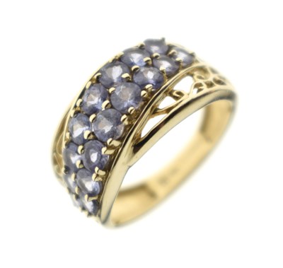 Lot 42 - Tanzanite multi-stone 9ct gold crossover ring