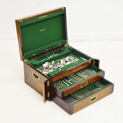 Lot 426 - Early 20th century oak cased part canteen of Old English Pattern silver plated flatware