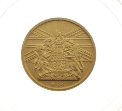 Lot 300 - 'Year of the Three Kings' gold medallion