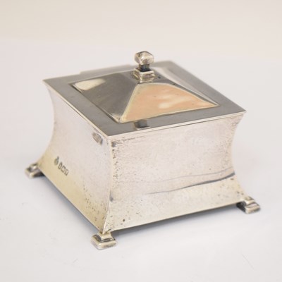 Lot 216 - George VI silver inkwell