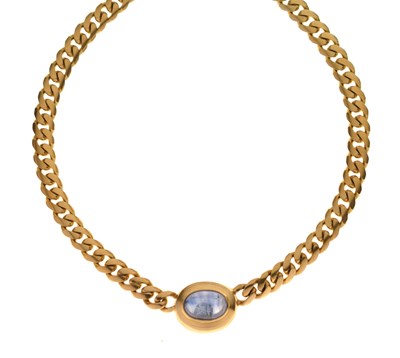 Lot 73 - Sapphire 18ct yellow gold necklace