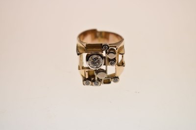 Lot 14 - Diamond 18ct gold 1970s handmade ring