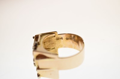 Lot 14 - Diamond 18ct gold 1970s handmade ring