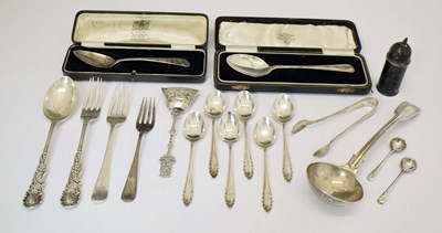 Lot 271 - Assorted silver flatware, etc