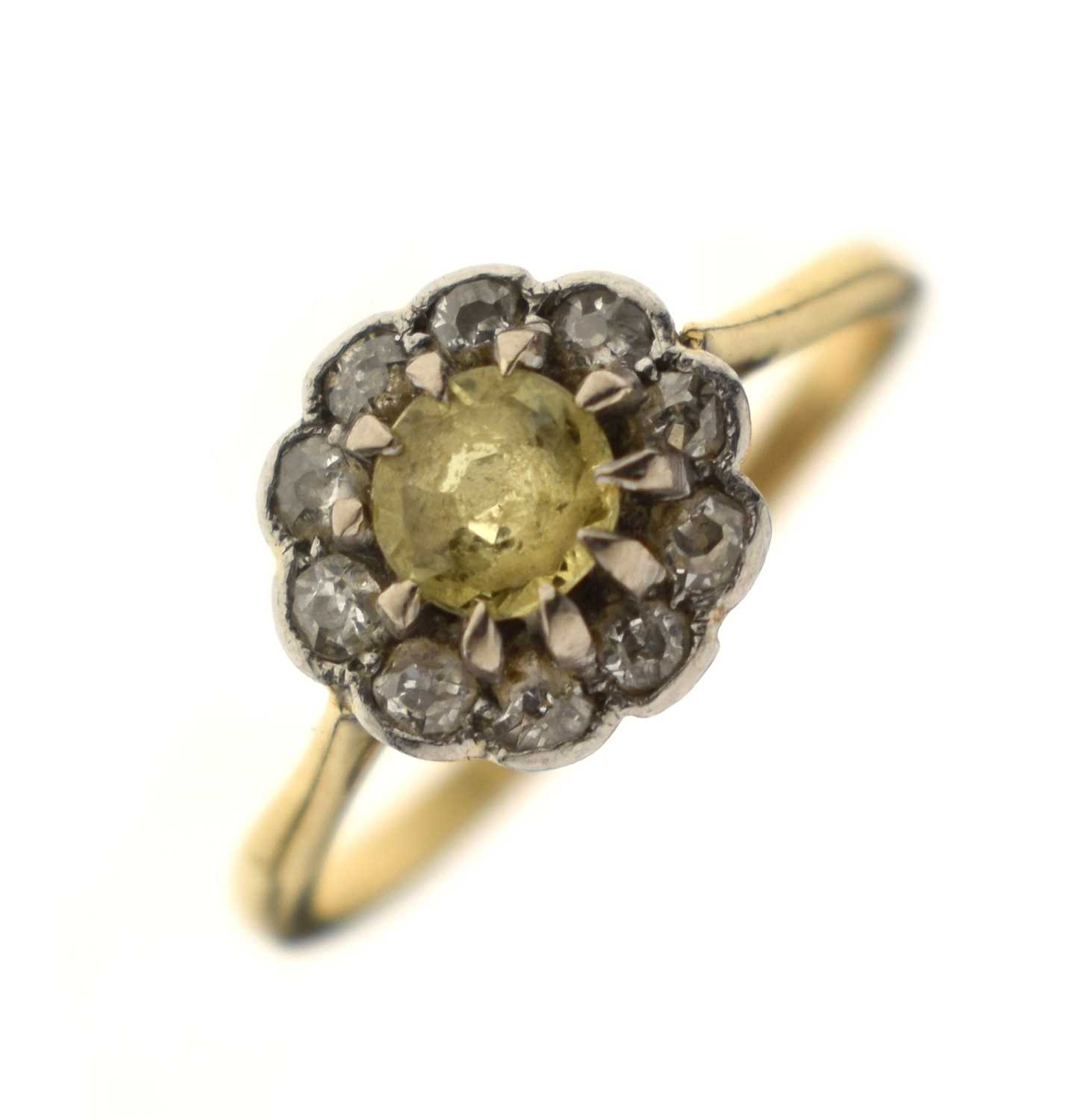 Lot 28 - Early 20th century yellow sapphire and diamond 18ct yellow gold cluster ring