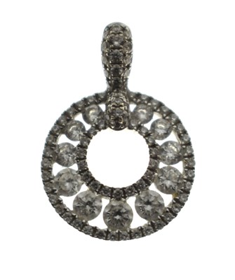 Lot 104 - Diamond cluster 18ct white gold pendant
