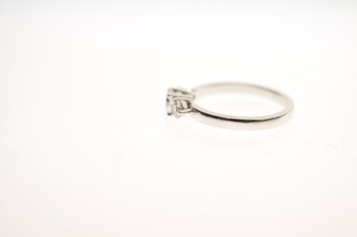 Lot 6 - Diamond trilogy ring by Nicholas Wylde