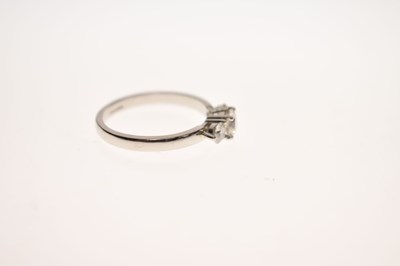 Lot 6 - Diamond trilogy ring by Nicholas Wylde