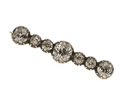 Lot 83 - Victorian seven stone diamond bar brooch