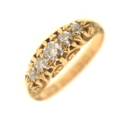 Lot 12 - Early 20th century five-stone diamond 18ct gold ring