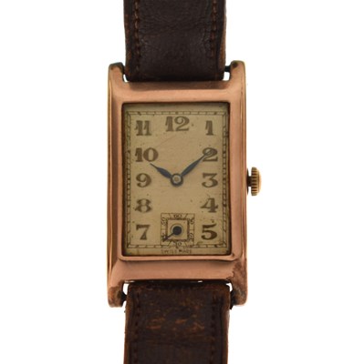 Lot 203 - Rotary - 1930s 9ct gold cased wristwatch