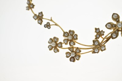 Lot Edwardian seed pearl flower head 15ct yellow gold necklace