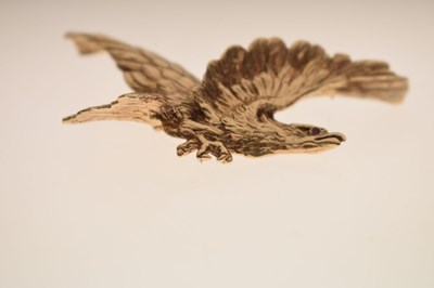 Lot 14ct yellow gold Eagle brooch