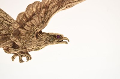 Lot 14ct yellow gold Eagle brooch