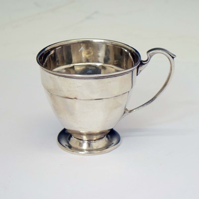 Lot 257 - George VI silver christening cup